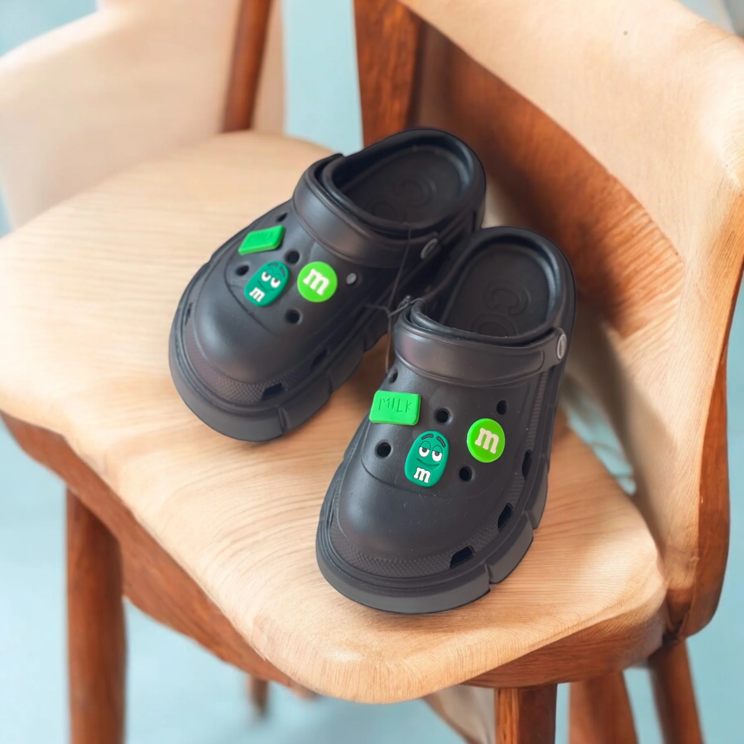 Estilo crocs m&m - Image 2