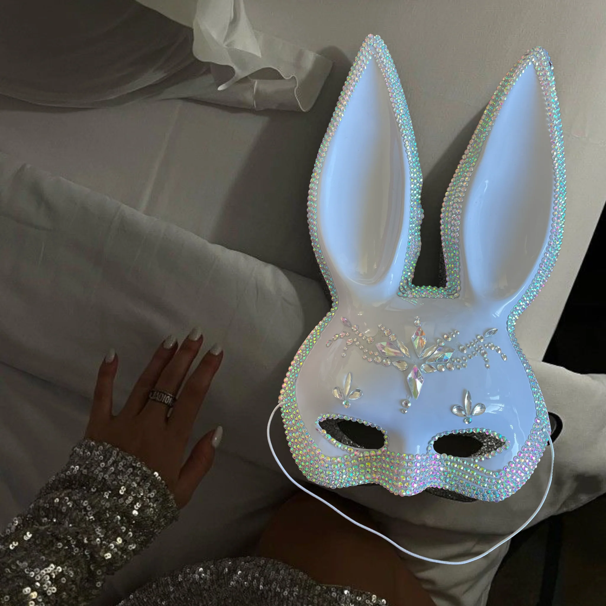Máscara bunny brillos glitter - Image 4