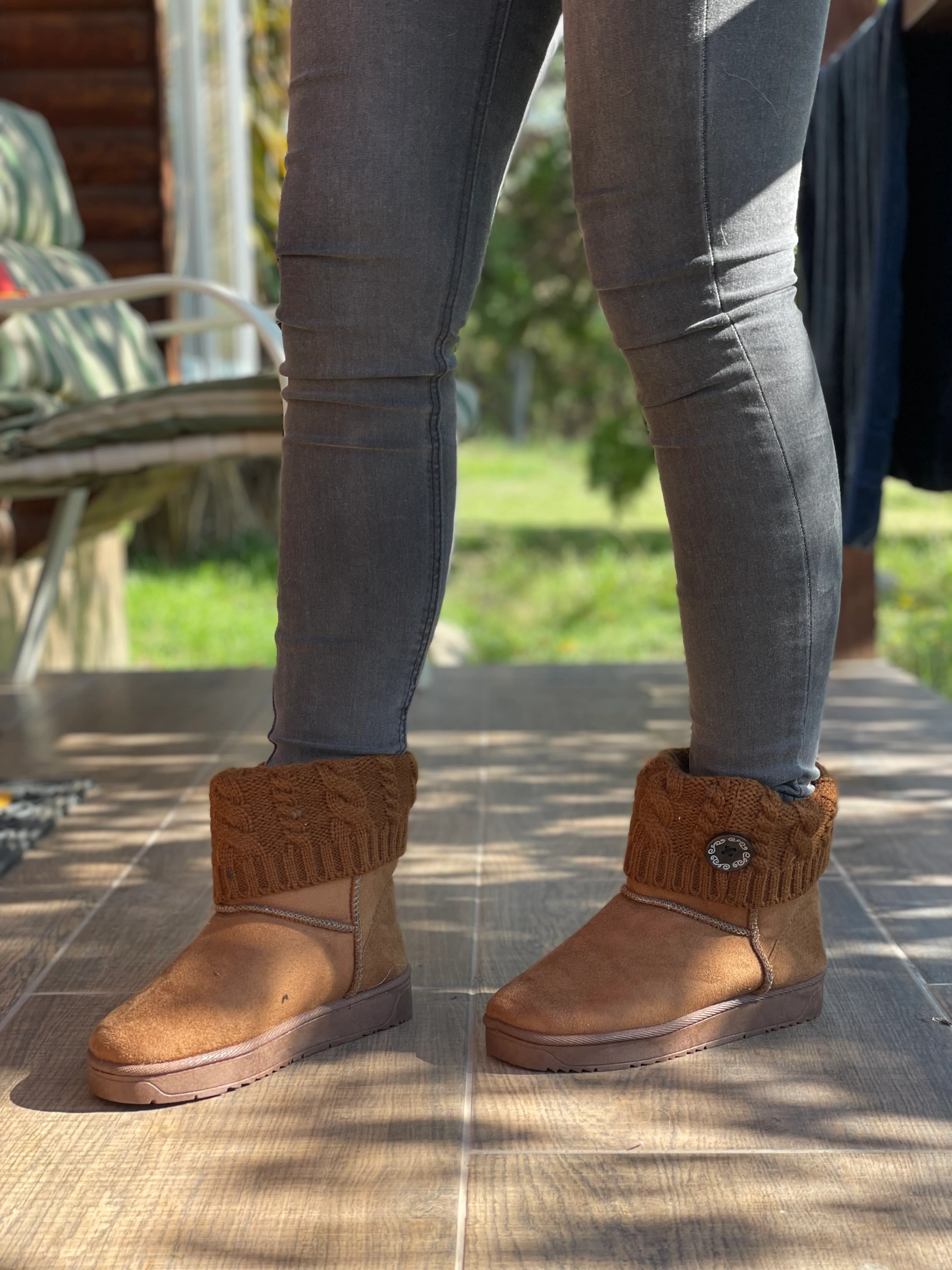 Pantu Botas - Image 4