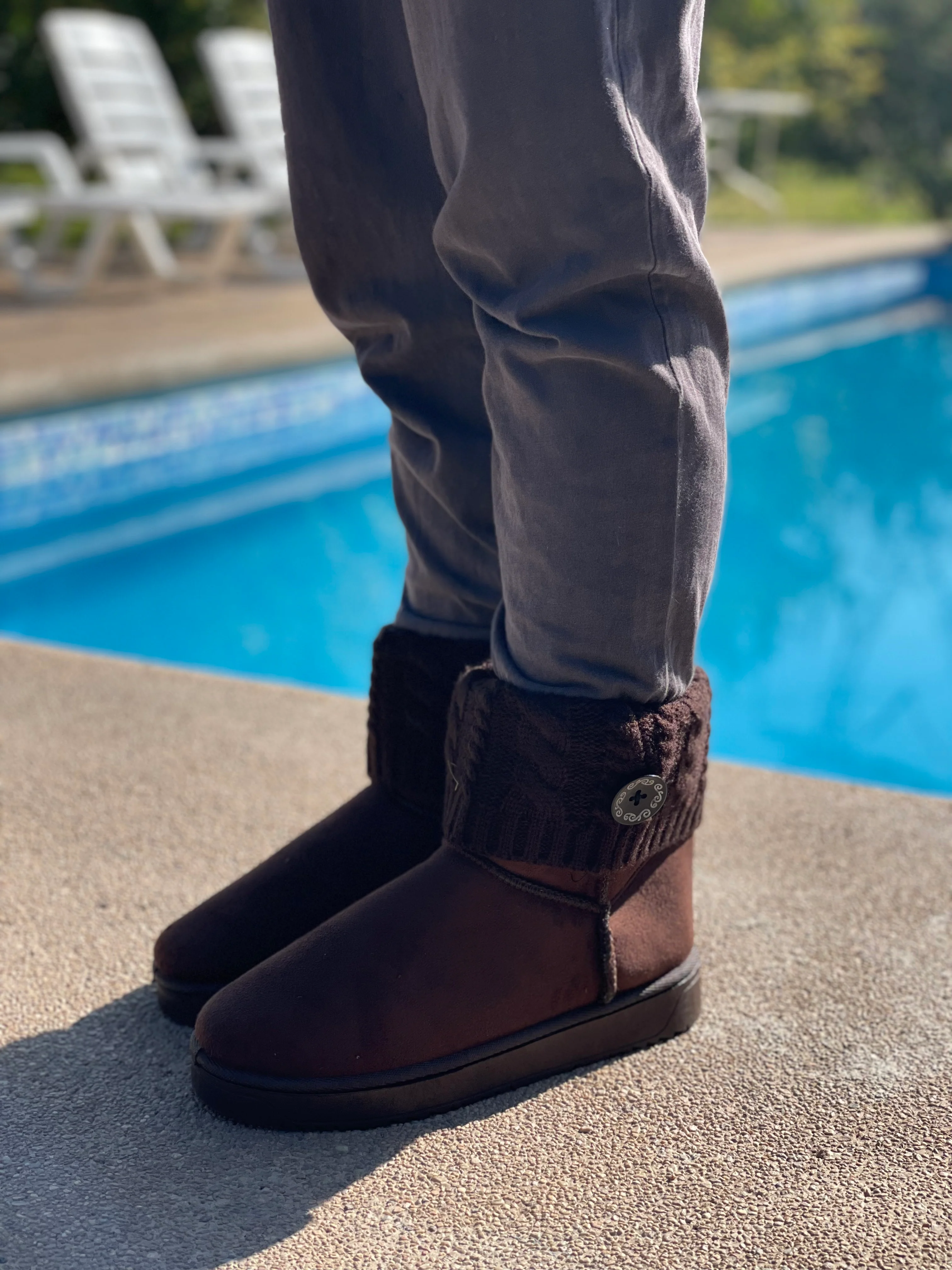 Pantu Botas - Image 5