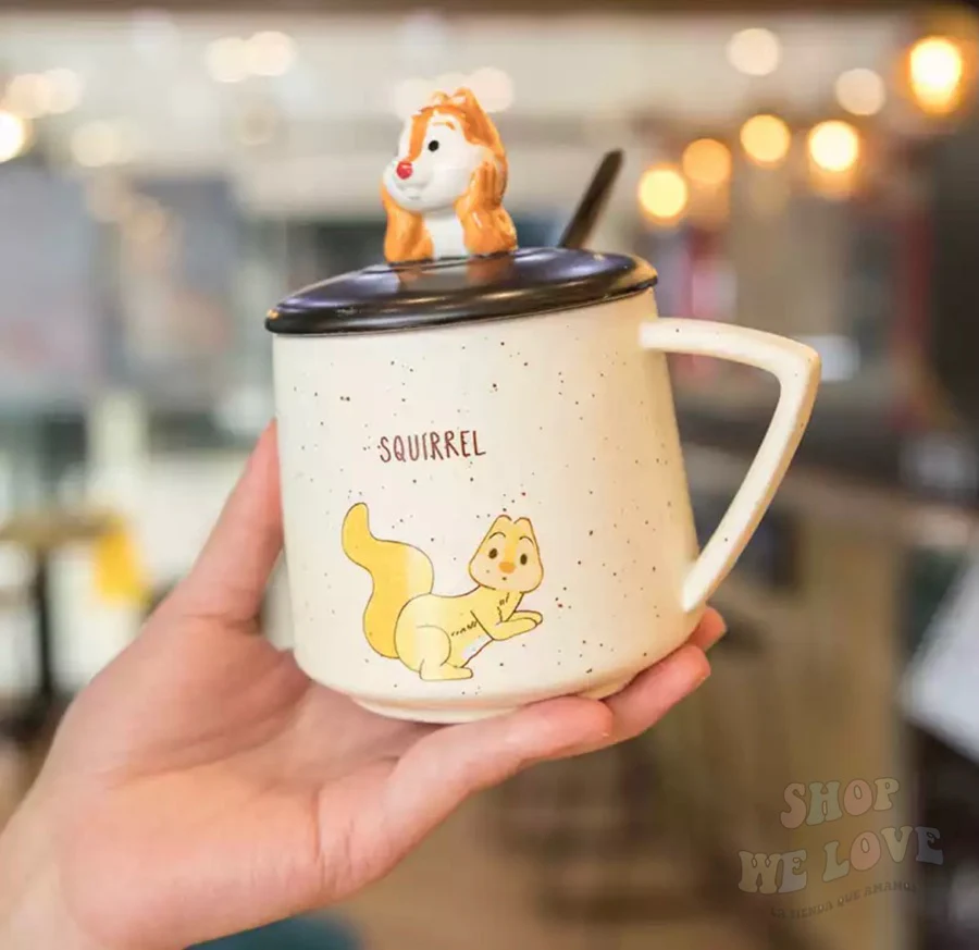 Taza Ardillita 3D con Tapa y Cucharita – Edición Forest Cozy - Image 12
