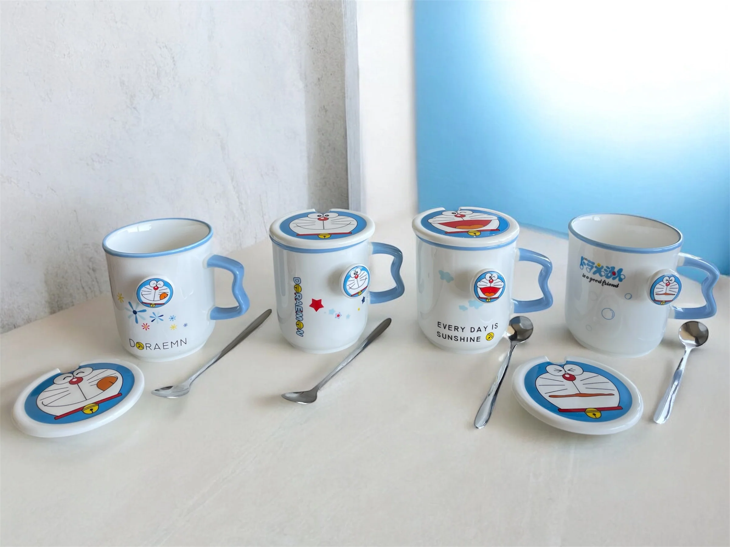 Taza Doraemon con Tapa y Cucharita – Edición Coleccionable 400 ml - Image 6